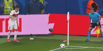 1719966125135272.gif 3.gif