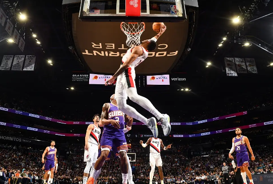 杜兰特21+9 布克28+9+9 格兰特20+7 太阳险胜开拓者