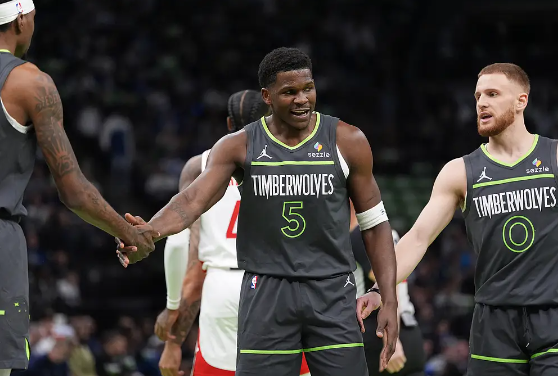 范弗里特27+8+11 申京22+10+11 火箭加时送森林狼3连败 范弗里特27+8+11 申京22+10+11 火箭加时送森林狼3连败