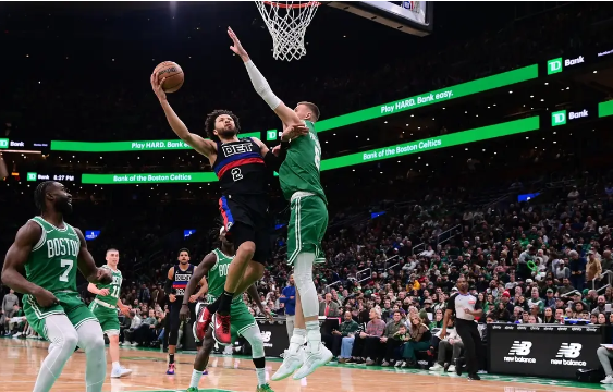 普里查德27+10 怀特23分 CC18+8+8 绿军12连胜活塞 普里查德27+10 怀特23分 CC18+8+8 绿军12连胜活塞