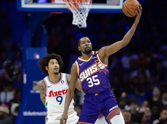 比尔替补25分 马克西31+10 乔治18中5 太阳力克76人止4连败 比尔替补25分 马克西31+10 乔治18中5 太阳力克76人止4连败