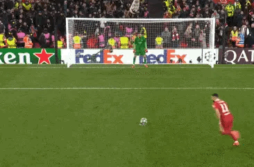 1741742886542238.gif 4.gif