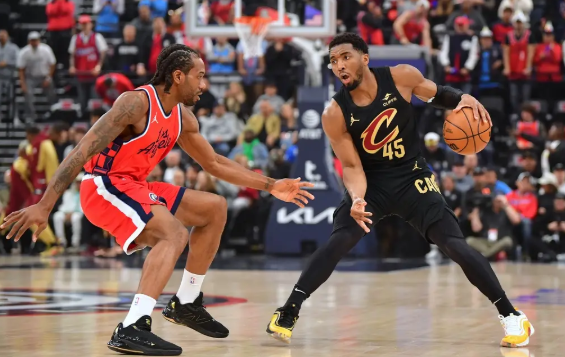 伦纳德33+7哈登22分 祖巴茨28+20快船132-119胜骑士 伦纳德33+7哈登22分 祖巴茨28+20快船132-119胜骑士