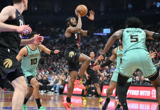 珀尔特尔24+12 奎克利19+9 马威18+12 猛龙力克黄蜂取3连胜 珀尔特尔24+12 奎克利19+9 马威18+12 猛龙力克黄蜂取3连胜