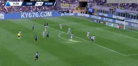 1743357779543061.gif 2.gif